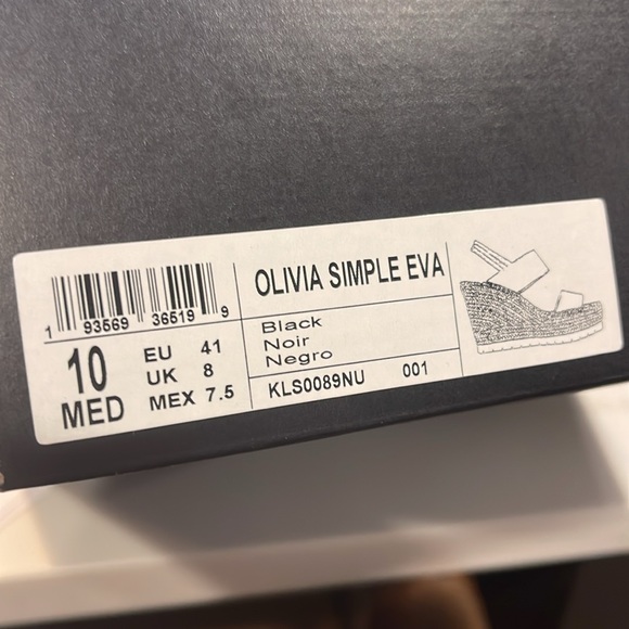 The Kenneth Cole New York® Olivia Simple Eva espadrille sandal Size 10M NWT - Picture 3 of 3